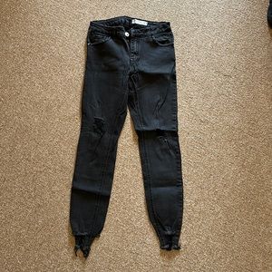 Size 7 black ripped skinny jeans